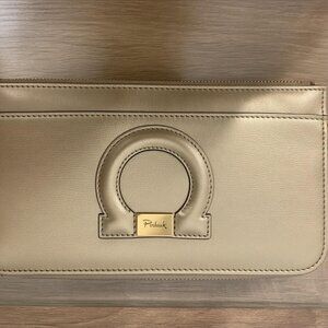 Ferragamo Ladies Leather Wallet | Gancini Logo | Italian Luxury | 100% Authentic